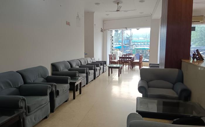 Hotel Ganga Azure