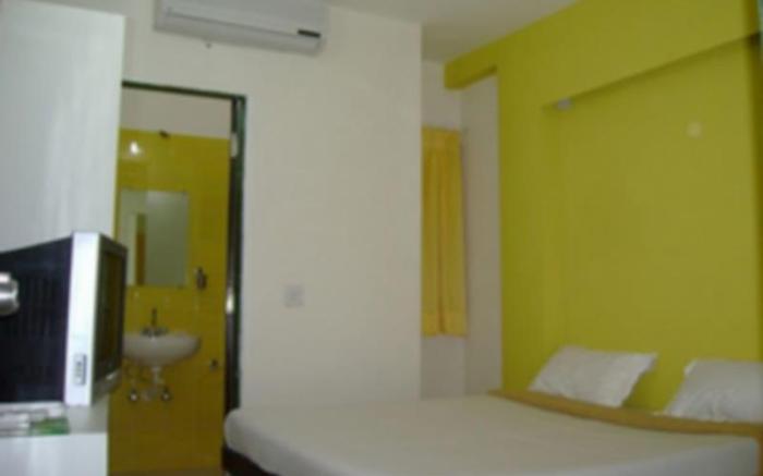 Hotel Isher International
