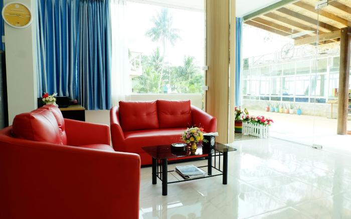 Mam Kai Bae Beach Resort