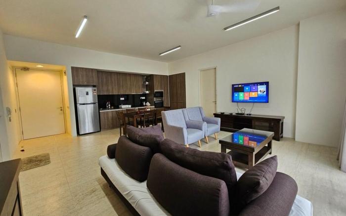 Batu Ferringhi By The Sea 2BR Suite 6 Pax