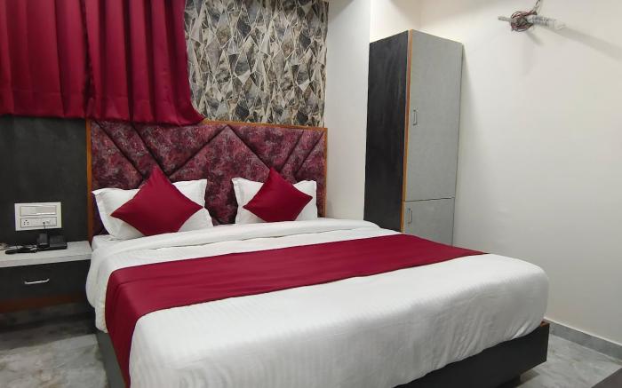 HOTEL AKASH