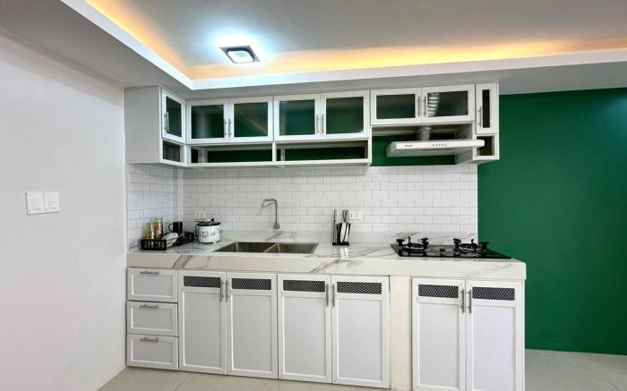 Solstice Suites - Sebastian Suite (8 pax)