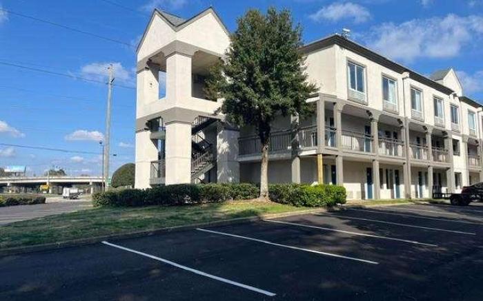 Studio6 Suites Norcross, GA