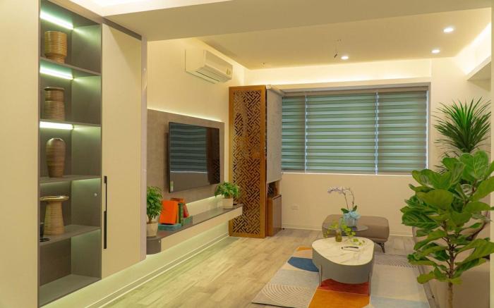 Lakeview Luxe 2BR: Serenity!