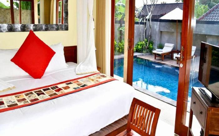 Entire 2 BR Private Pool ZN02  Share  Save