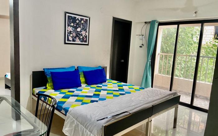 Affordable 2 BHK with 3 Queen Size Bed Free Wi Fi 