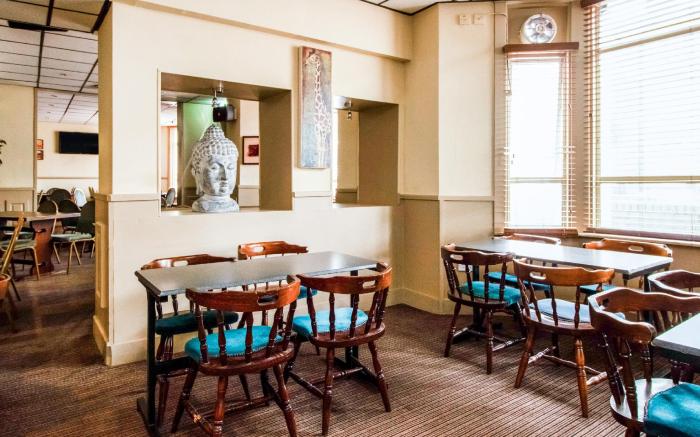 OYO Southbank Hotel