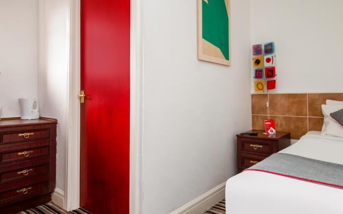 OYO Southbank Hotel