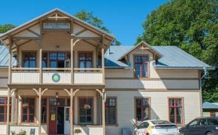 Ronneby Brunnspark Vandrarhem och B&B