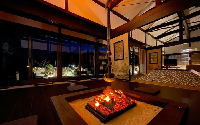 A villa overlooking Mt. Fuji and Mt. Yatsugatake.