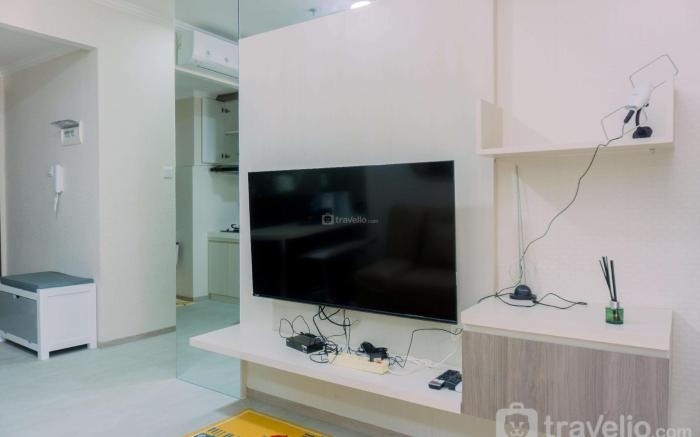 Comfort 2BR Apt Signature Park Grande By Travelio