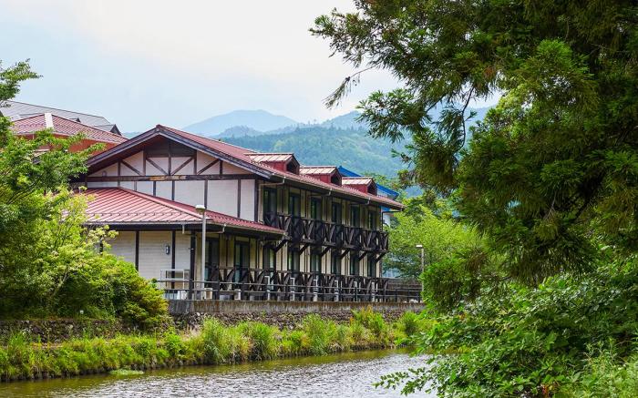 Housenbou Lodge