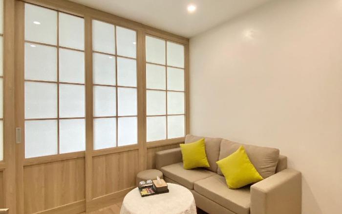 22Housing Street view condo - 01 