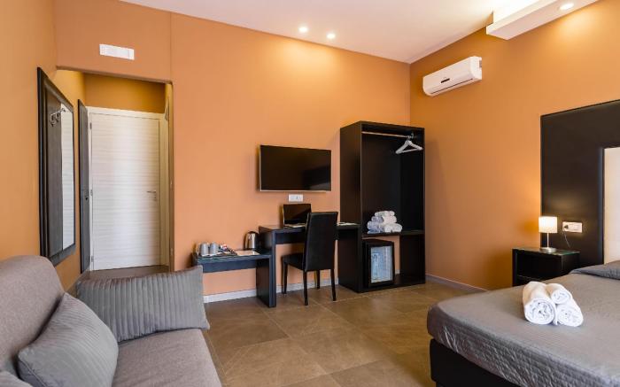 BH Napoli Railway - Nocciola