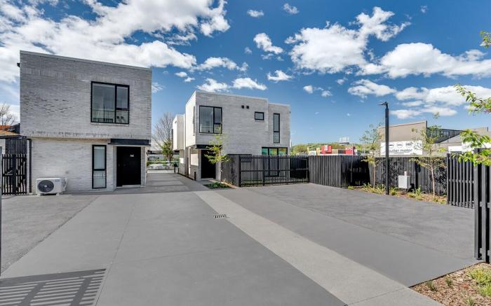 Luxurious City Retreat 3 Bed 3 Bath Near CBD