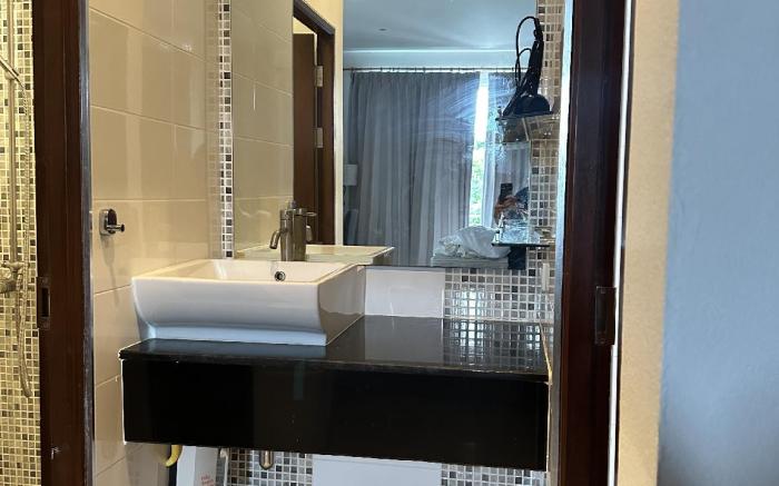 2 Bedroom Sea View Lanta Sport Resort 303