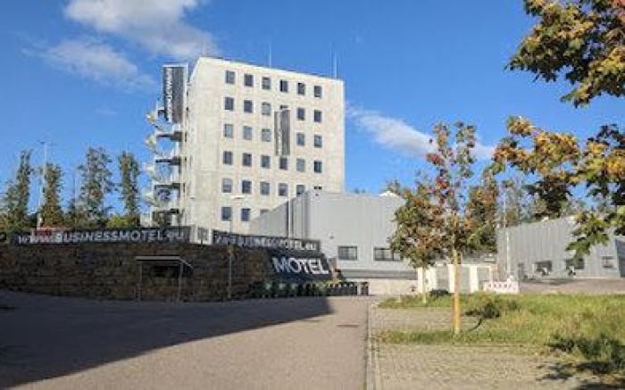 BUSINESS-MOTEL