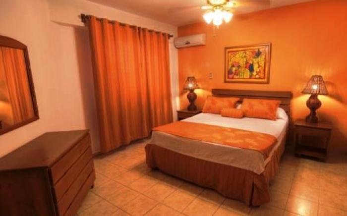 Acuarium Suite Resort