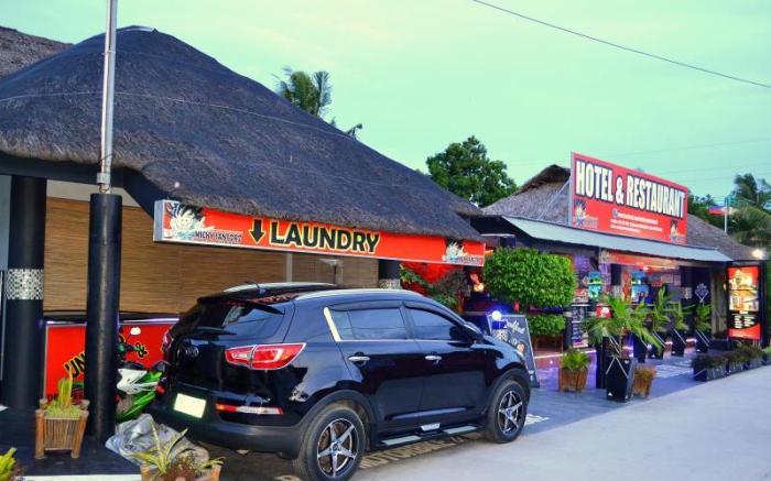 Micky Santoro Hotel and Restaurant