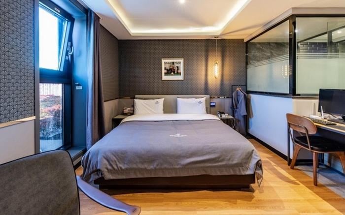 Brown Dot Hotel Jeonggwan