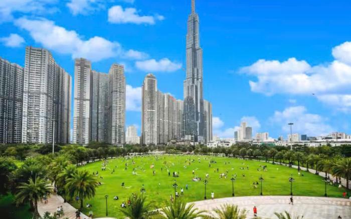 Bluesky Landmark 81 Luxury Vacation