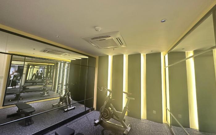 Luxe Paradise Premium Hotel