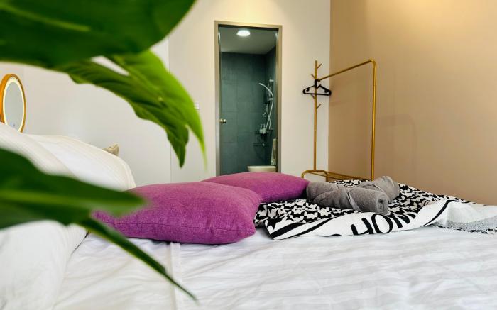 MVB49# 8 PAX 3 ROOMS FAMILY SUITE M Vertica Cheras