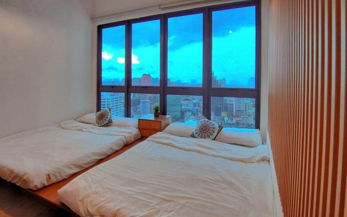 CL24A 5-6pax KLCC Sky Pool Condo