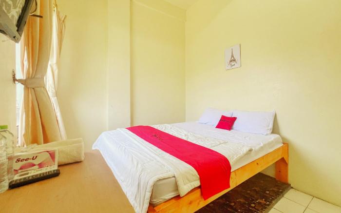 RedDoorz near Soekarno Hatta Airport 3
