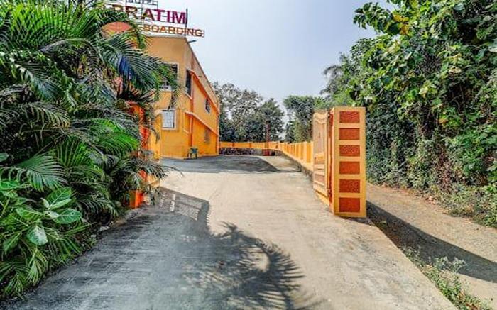Hotel Apratim Lodging & Boarding