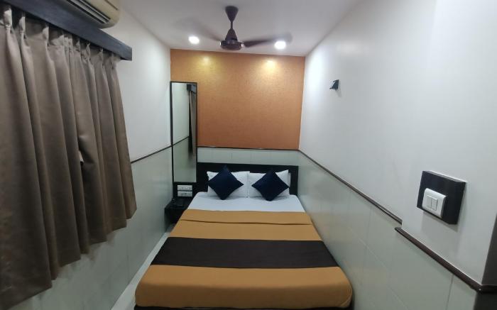 Hotel Triton Sion - Near US Embassy