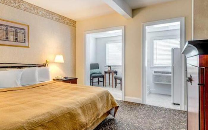 Quality Inn & Suites Middletown - Newport
