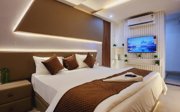 THE DREAM CABIN