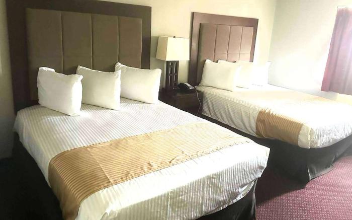 Super 8 by Wyndham Fort Scott