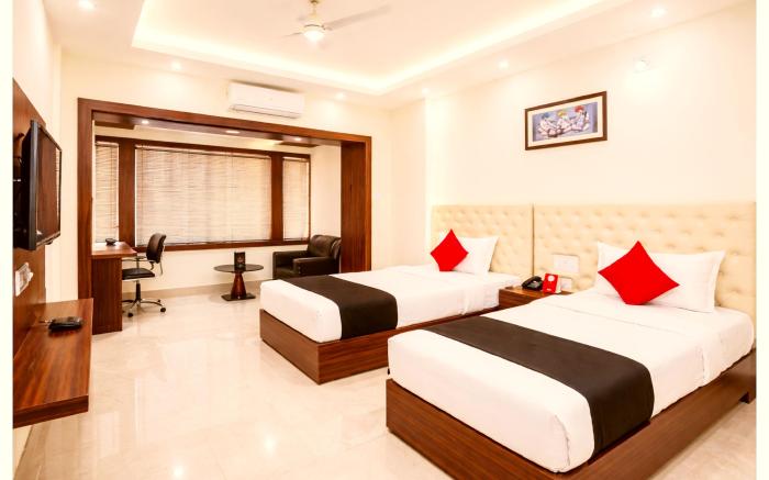 Goroomgo Hotel Tripletree Bhubaneswar