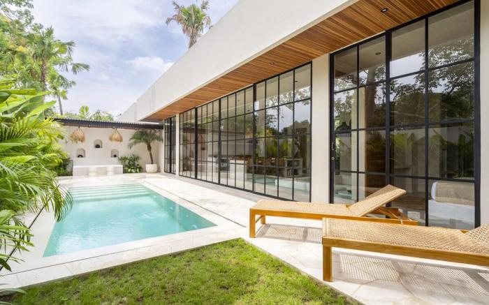 Luxurious Two-bedroom Villa