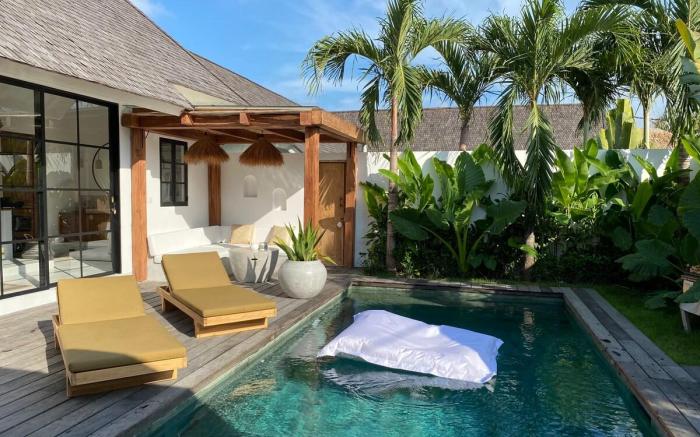 The Young Villas Canggu: Fast Wifi & Private Pool