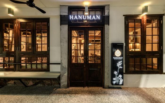 Hanuman Boutique Stay & Eatery for 8 people