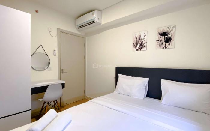 Comfort 2BR Work Space at Meikarta Apt By Travelio