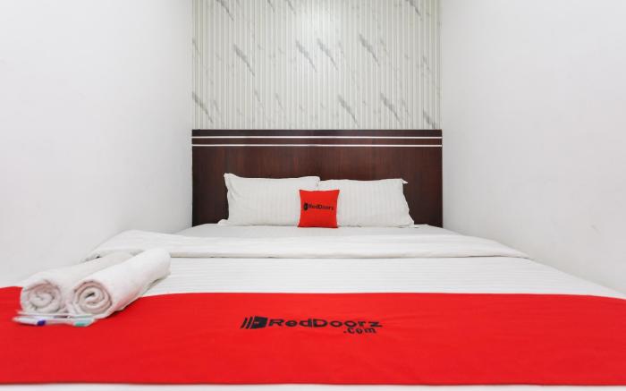 RedDoorz @ Best Hotel Jalan Dr. Sutomo Siantar