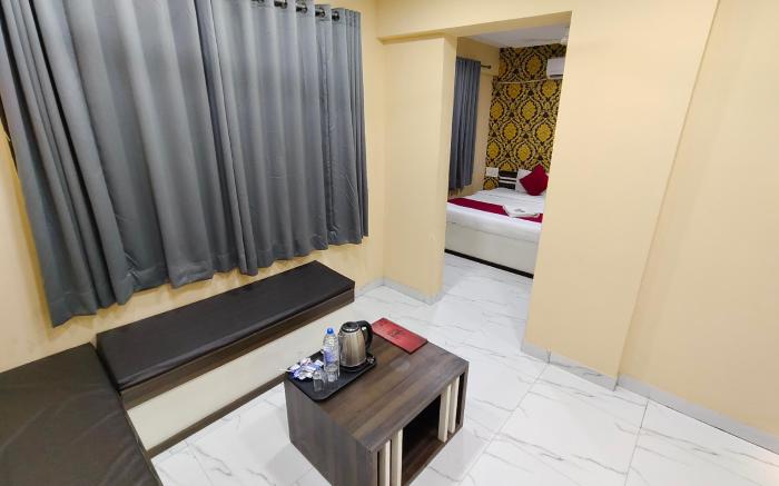 Hotel Emerald Tree