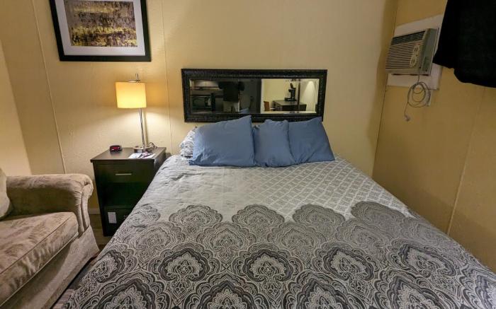 Colonial Inn Extended Stay By OYO New Ulm