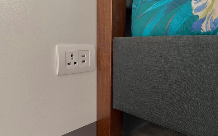 Condo • WIFI up to 100mbps • Pool • Netflix&Chill