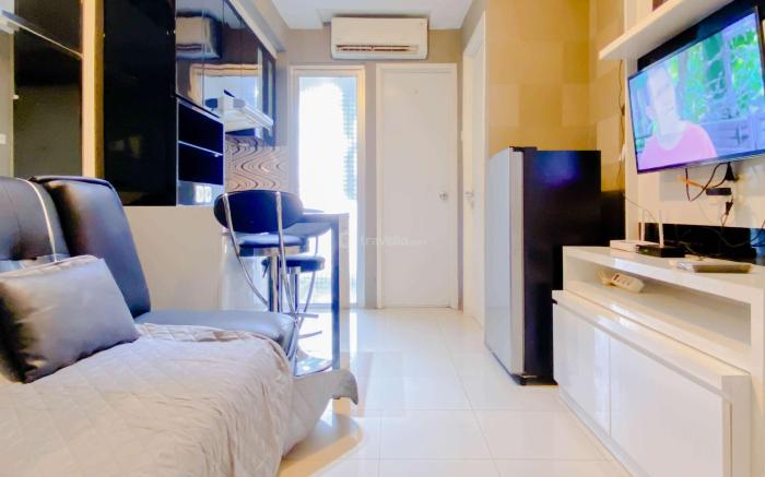Strategic 2BR @ Bassura City Apartment By Travelio