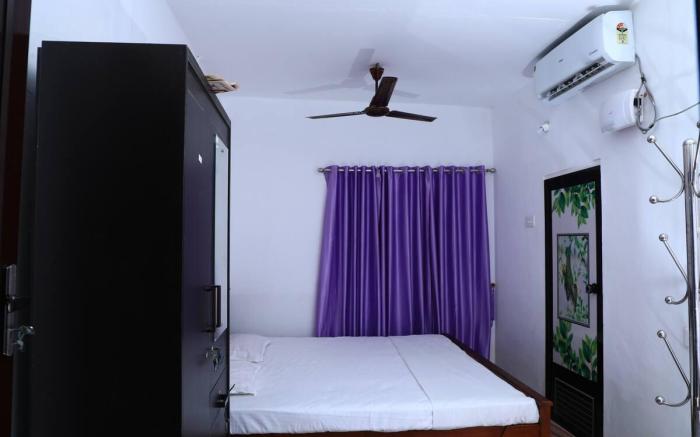 Ashtaman's Chayakkadaveedu Villa