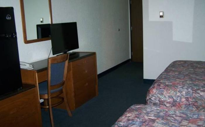 AmericInn Motel - Monticello
