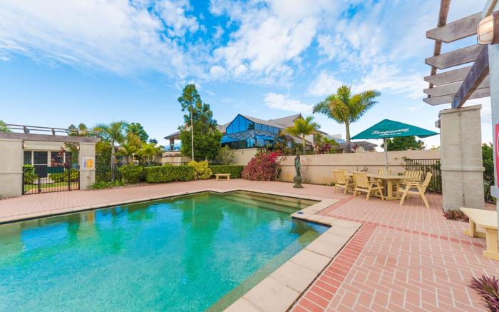 Harrington River Lodge