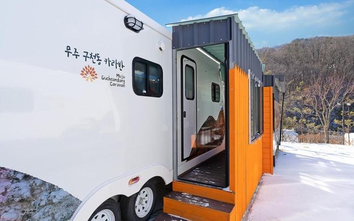Muju camping Caravan