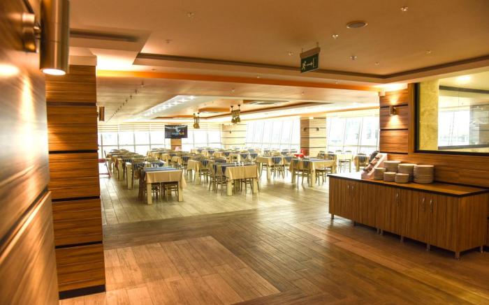 CEVAHER HOTEL & SUITES