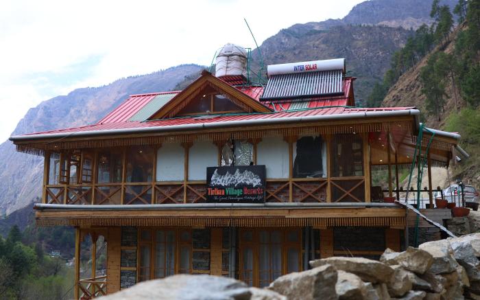 Tirthan village resort
